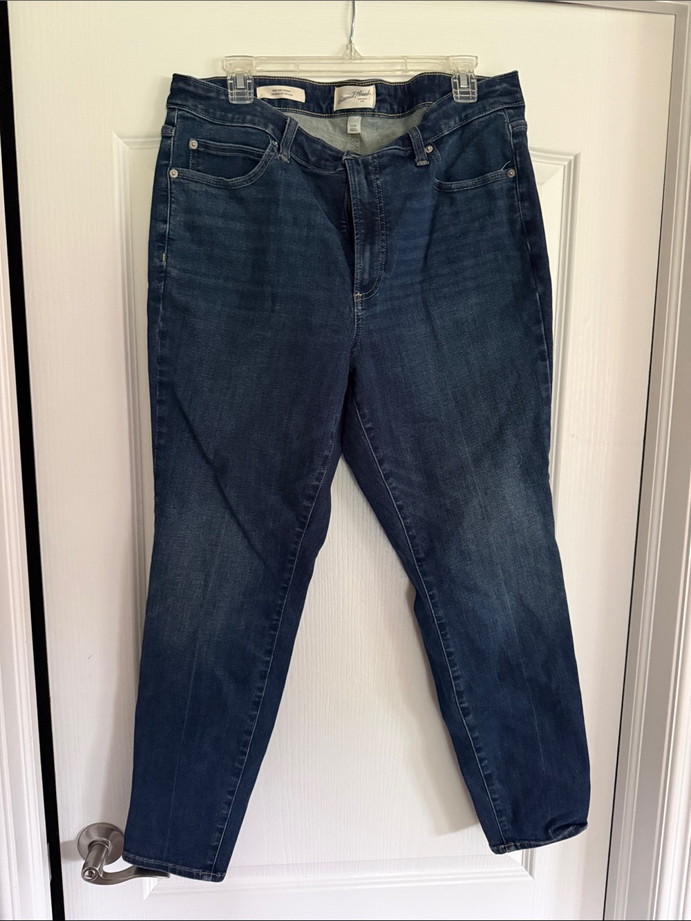 Women's High-Rise Skinny Jeans - Universal Thread™ Dark Wash 17